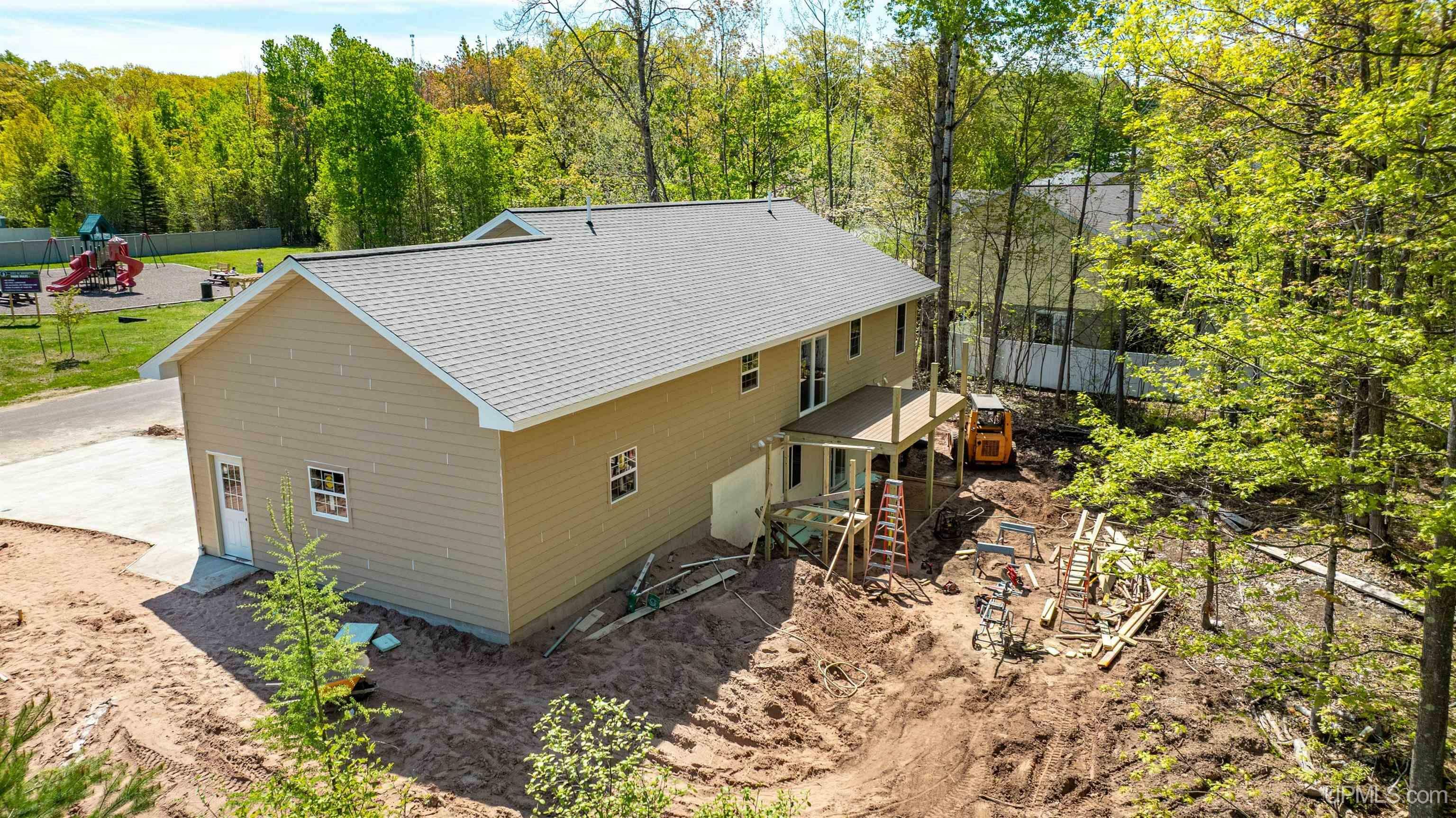 Property Photo: 1922 Sherwood Drive MI 49931