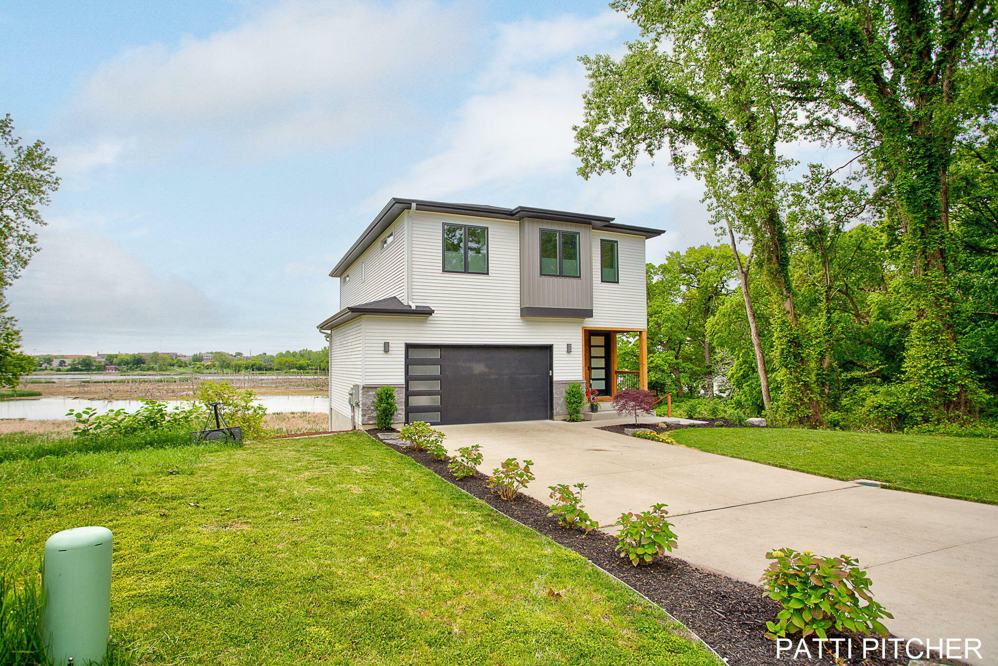 Property Photo: 104 River Hills Drive MI 49424