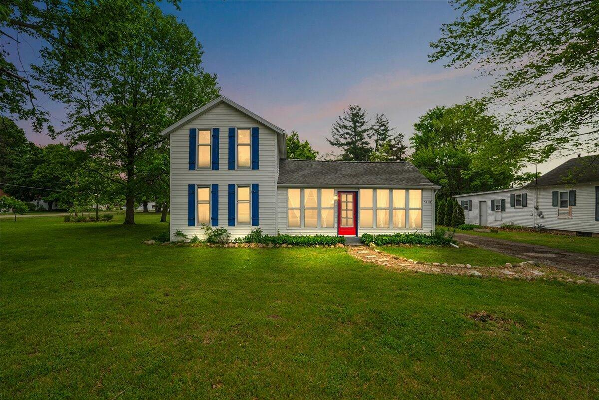371 Park Street  Coloma MI 49038 photo