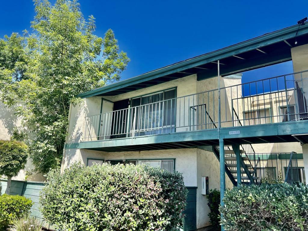 Property Photo:  1817 E Grand Avenue 72  CA 92027 