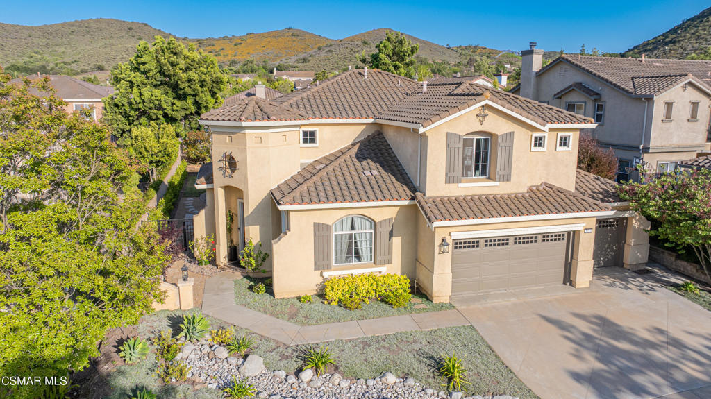 Property Photo:  5314 Via Dolores  CA 91320 