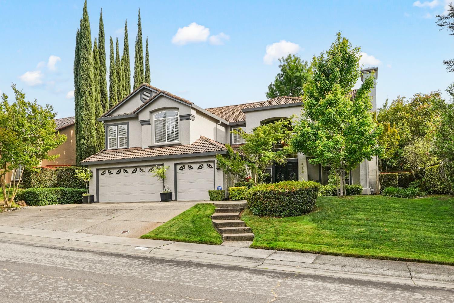 Property Photo: 4010 Haviland Drive CA 95746