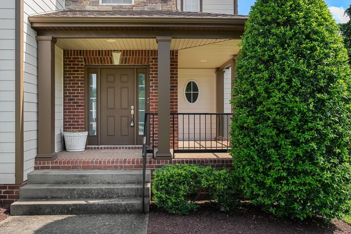 Property Photo: 217 Karen Dr TN 37122
