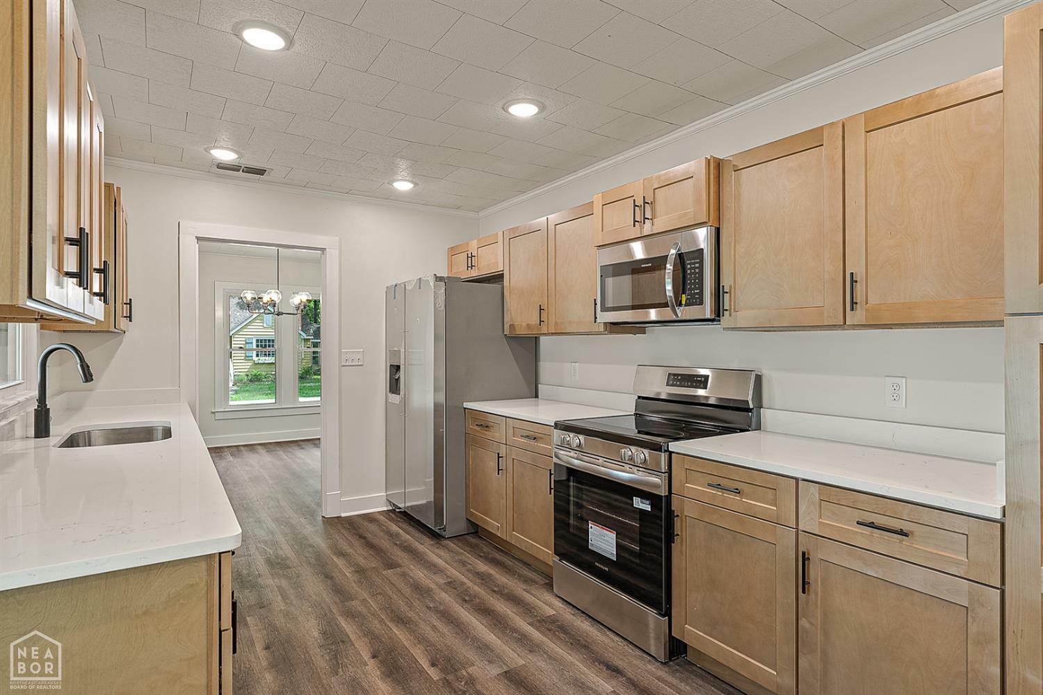 Property Photo: 705 W College Avenue AR 72401