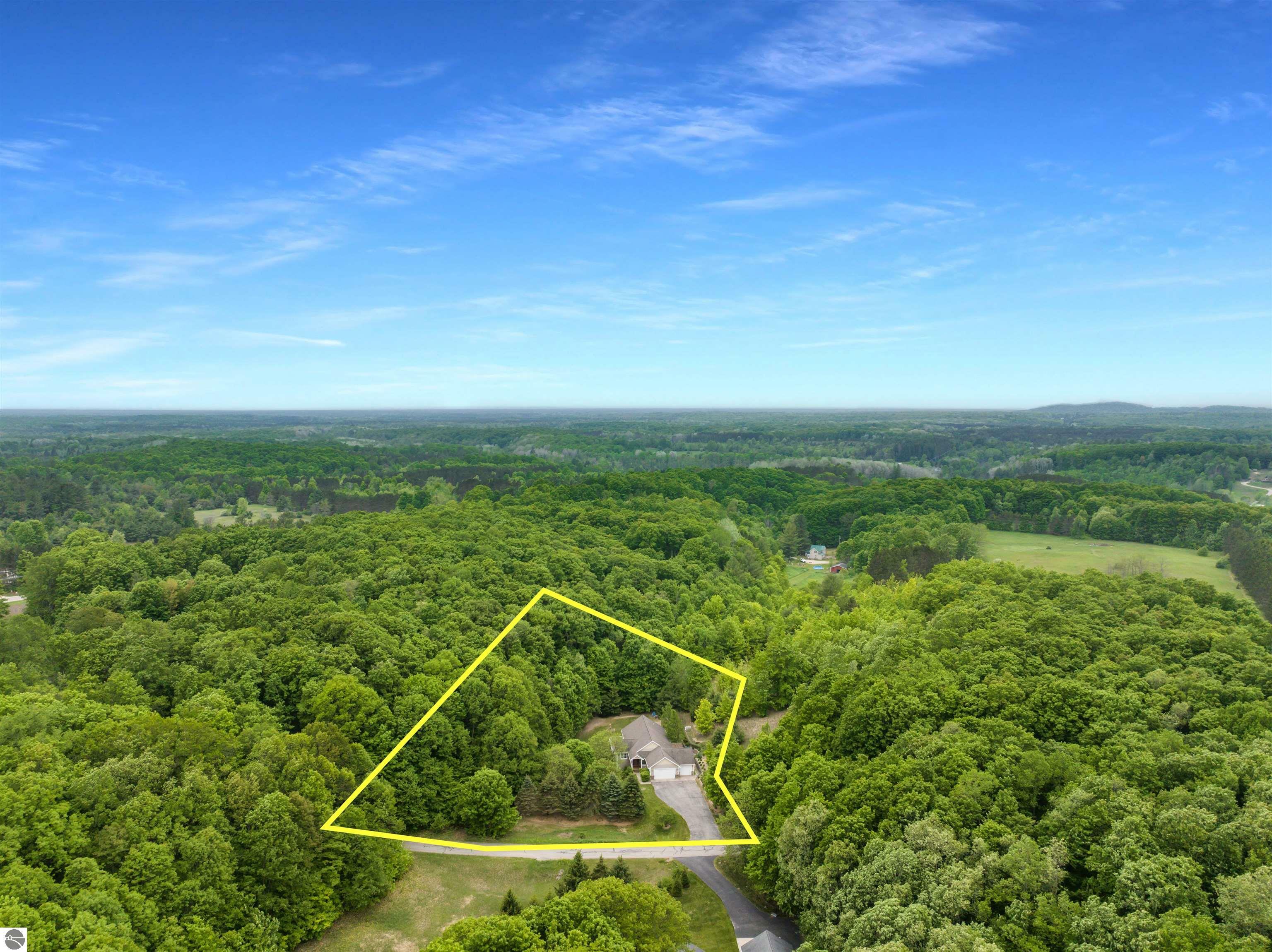 Property Photo: 5151 Hidden Gables Drive MI 49684