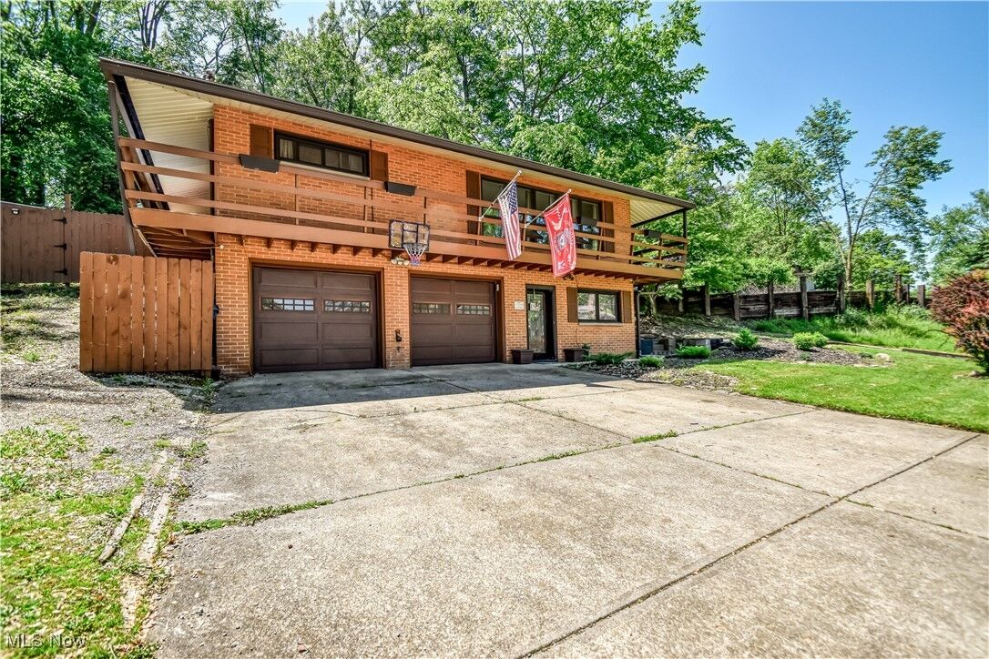 Property Photo: 134 Admiral Drive OH 44095
