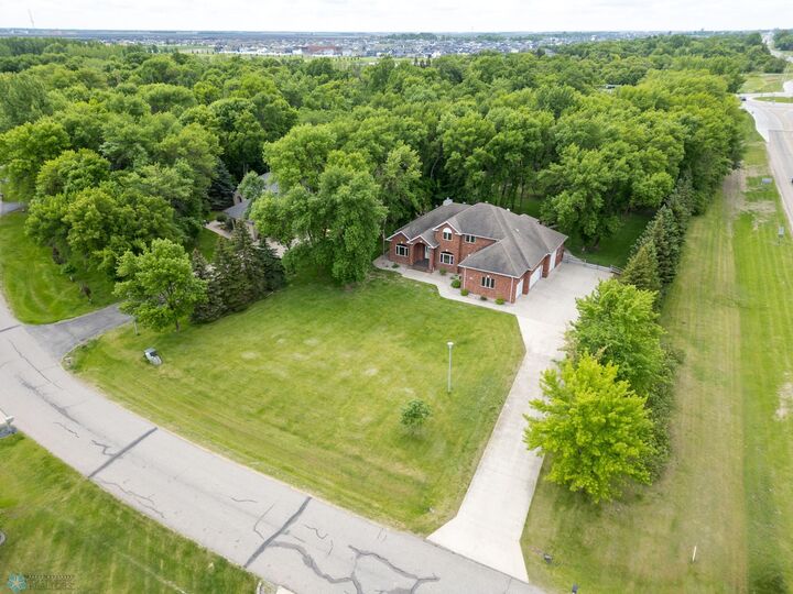 Property Photo:  106 50th Avenue E  ND 58078