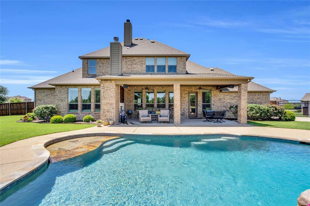 Property Photo: 5631 Limestone Lane TX 76065