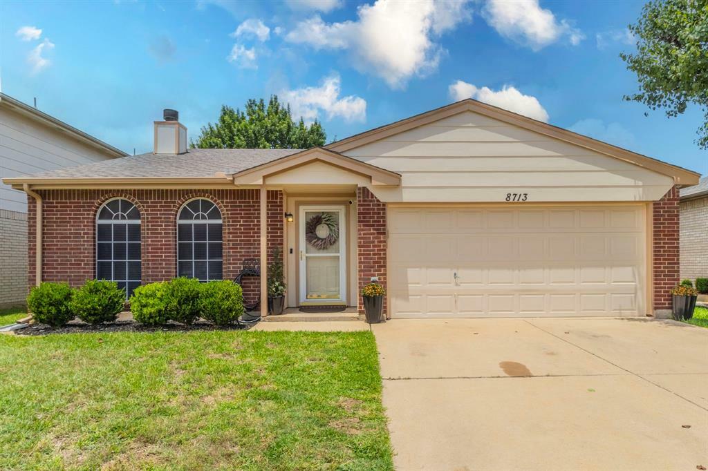 Property Photo: 8713 Trinity Vista Trail TX 76053