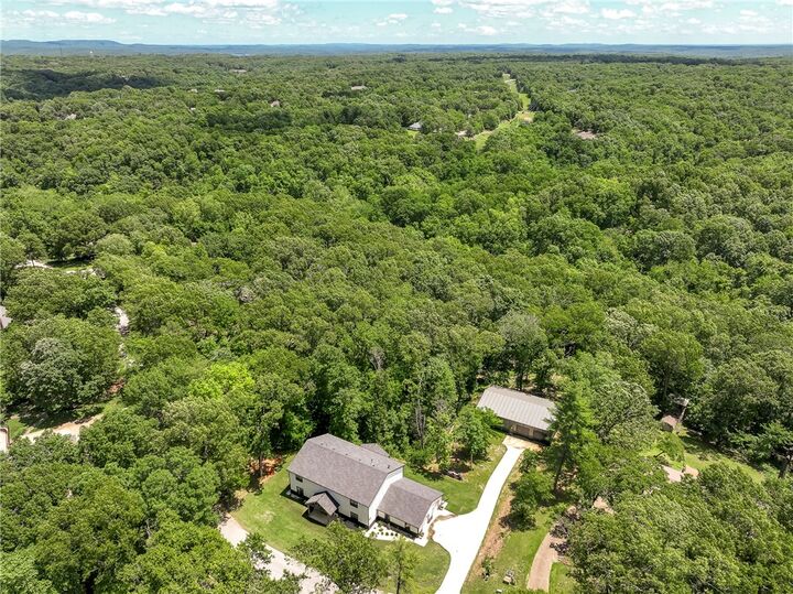 112 E Woodside Lane  Rogers AR 72756 photo