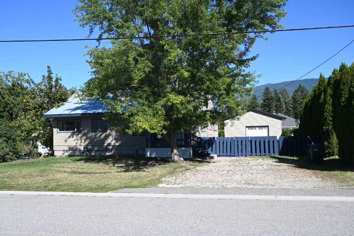 2560 Colony Street  Armstrong BC V0E 1B2 photo