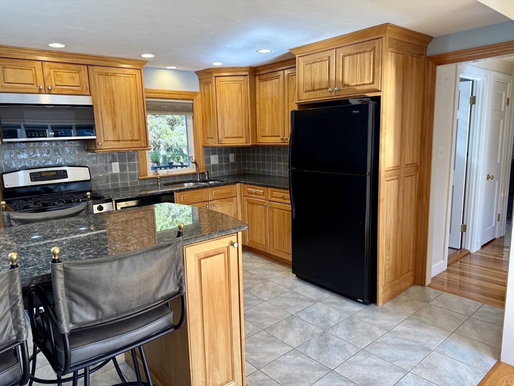 Property Photo: 47 Circuit Lane MA 02453