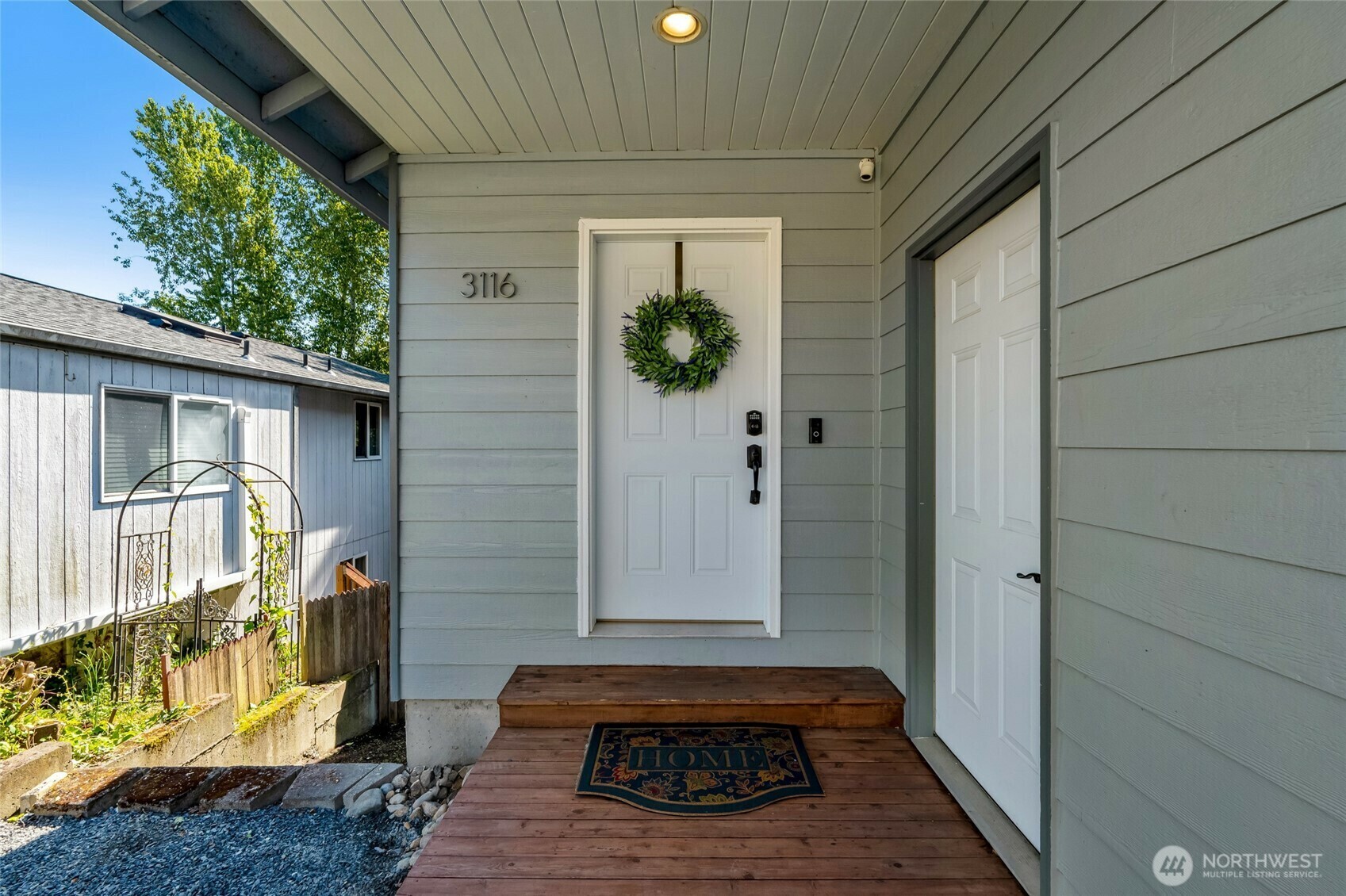 Property Photo: 3116 12th Street WA 98201