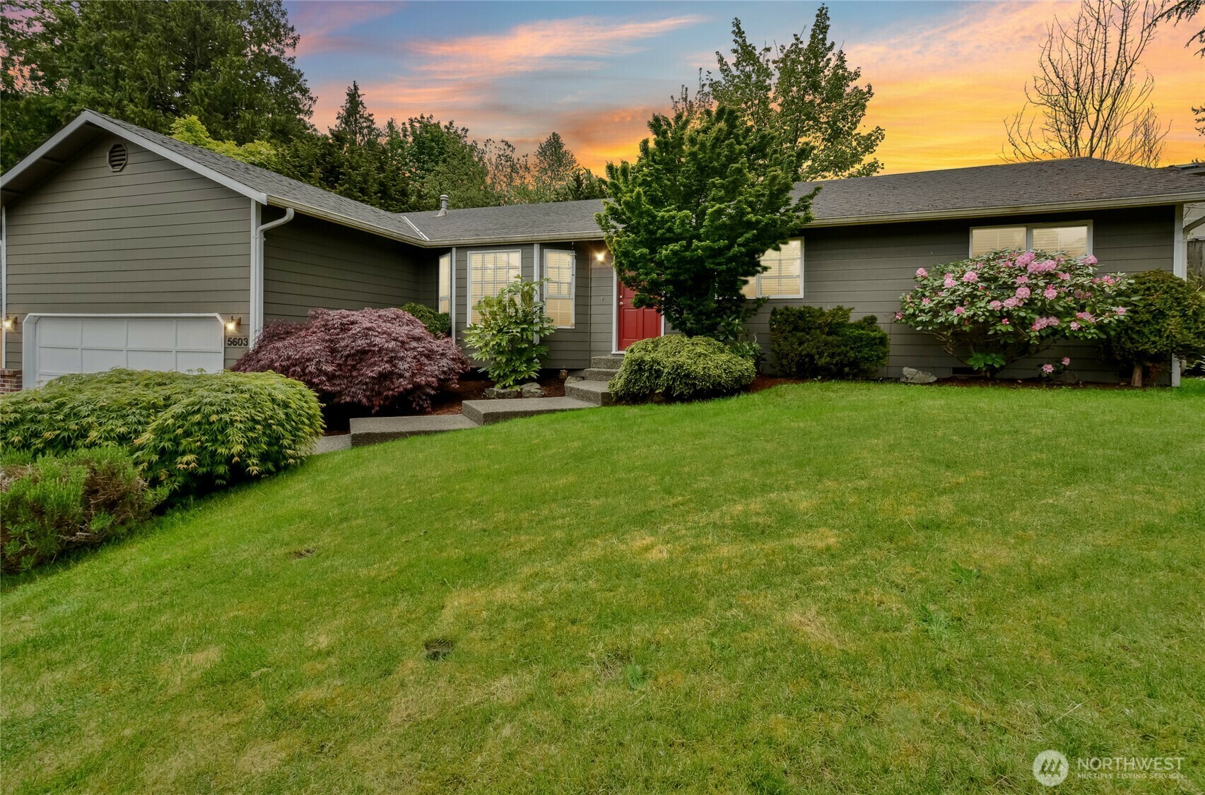 Property Photo:  5603  73rd Drive NE  WA 98270 