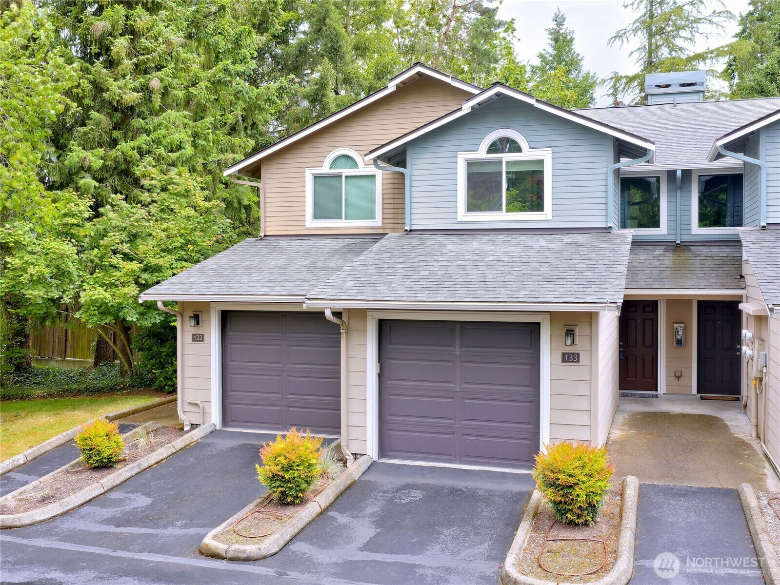 4350 W Lake Sammamish Parkway SE 133  Issaquah WA 98027 photo
