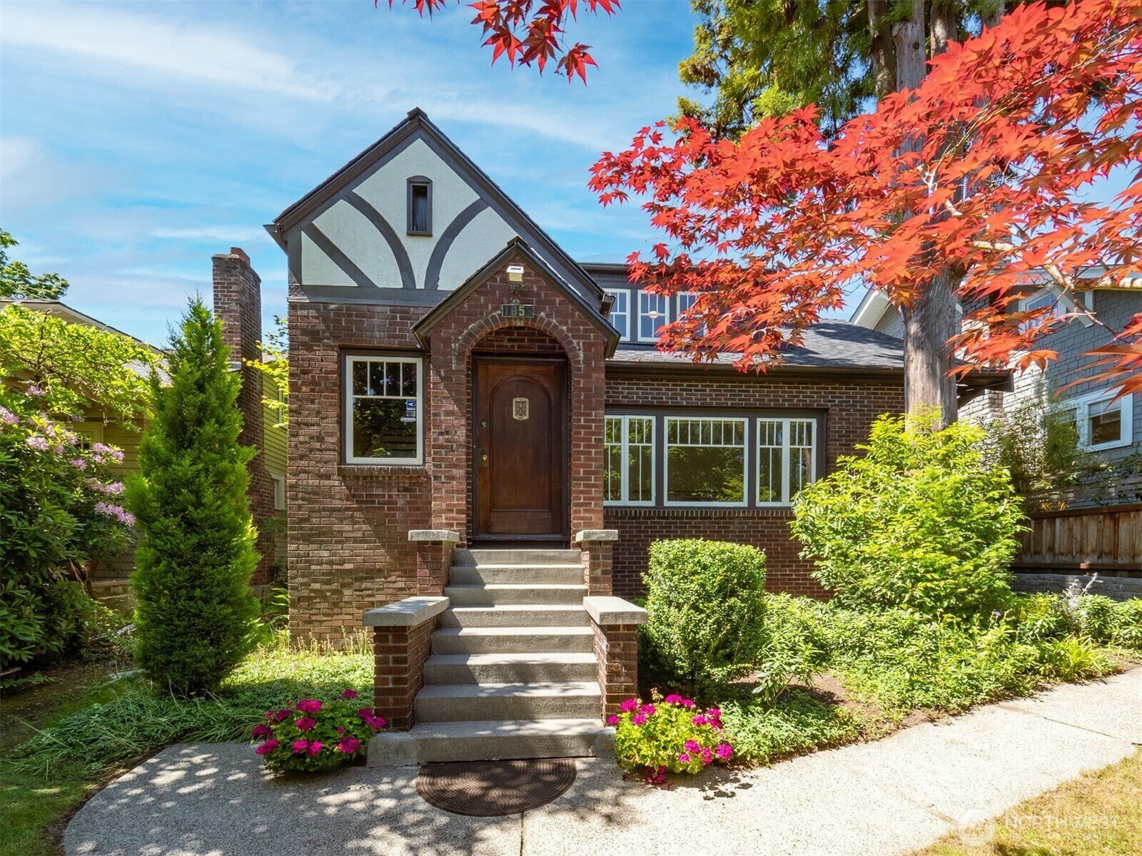 Property Photo: 1853 23rd Avenue E WA 98112