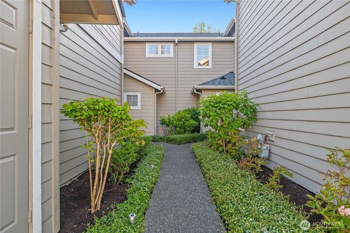Property Photo:  1430 W Casino Road 303  WA 98204 