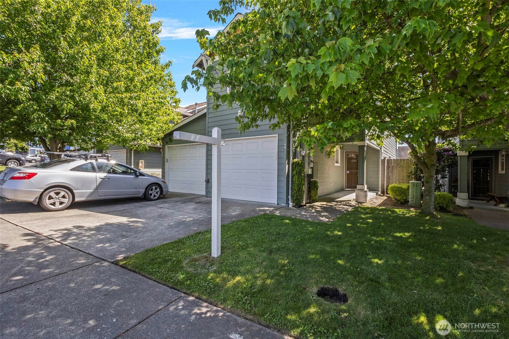 Property Photo: 915 Kimball Drive A4 WA 98277