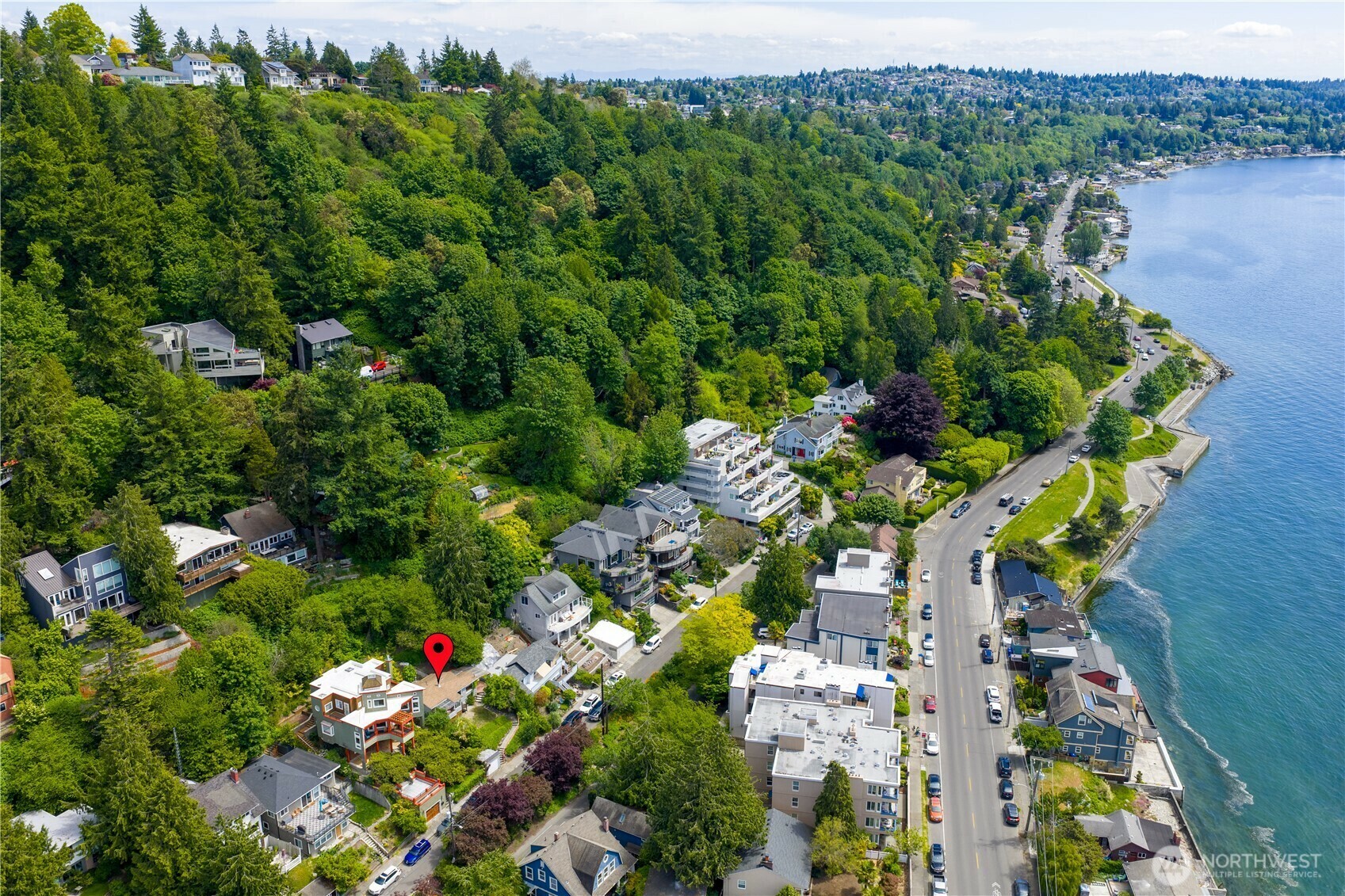 Property Photo: 4216 Chilberg Avenue SW WA 98116