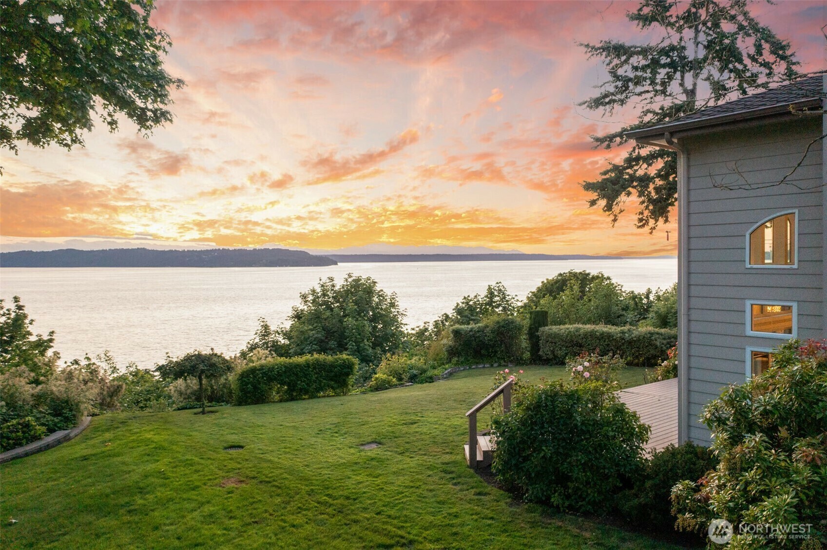 Property Photo: 26045 Marine View Drive S WA 98198