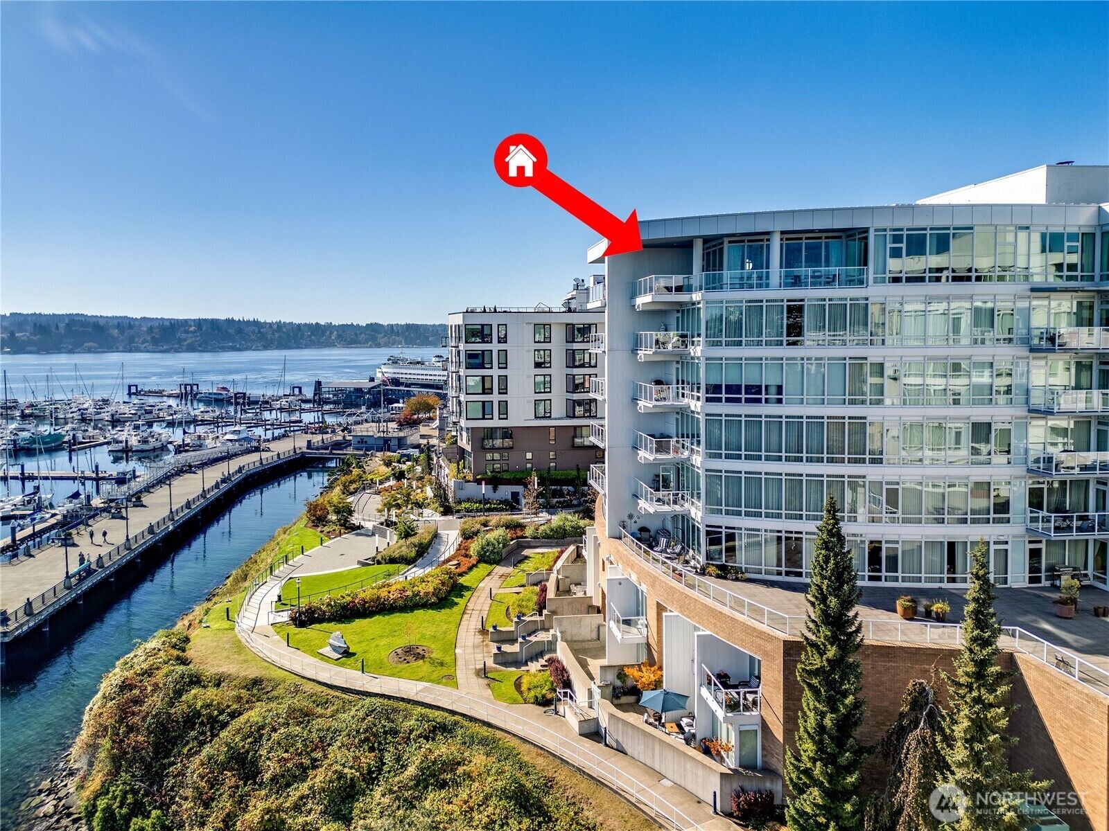 Property Photo:  320  Washington Avenue 604  WA 98337 