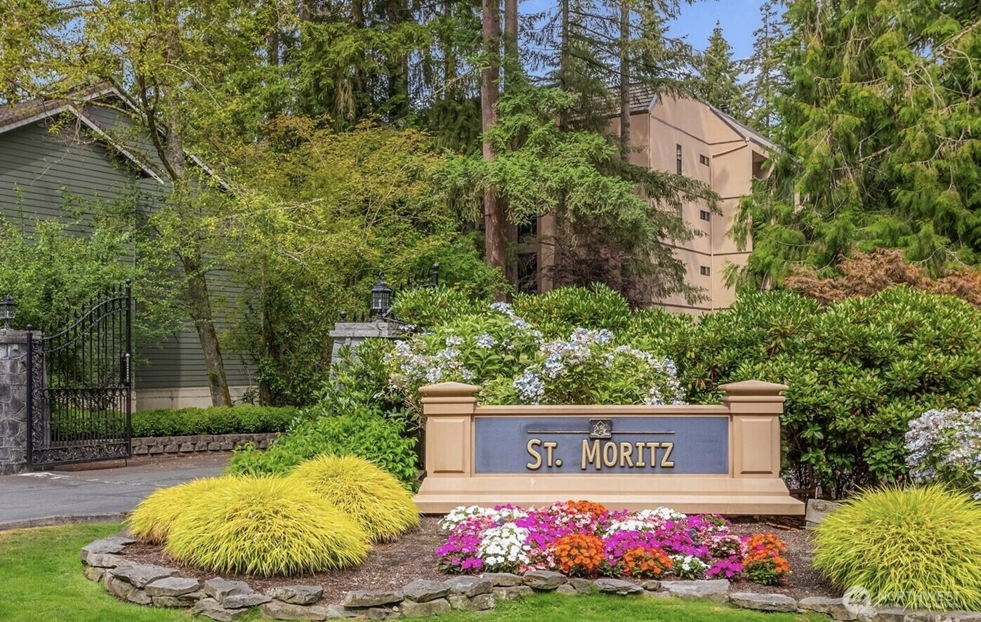 15512  Country Club Drive B25  Mill Creek WA 98012 photo