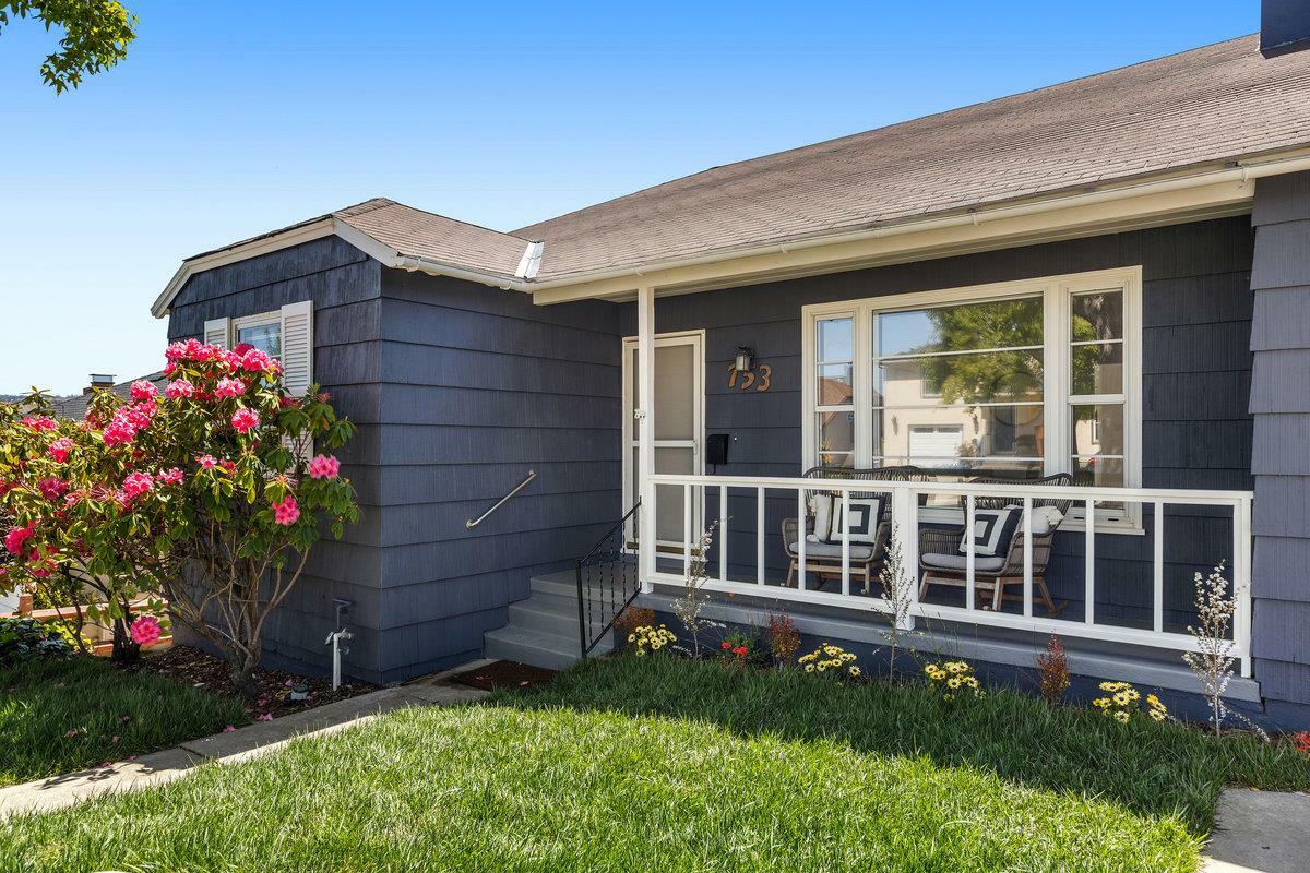 Property Photo: 753 Cypress Avenue CA 94066