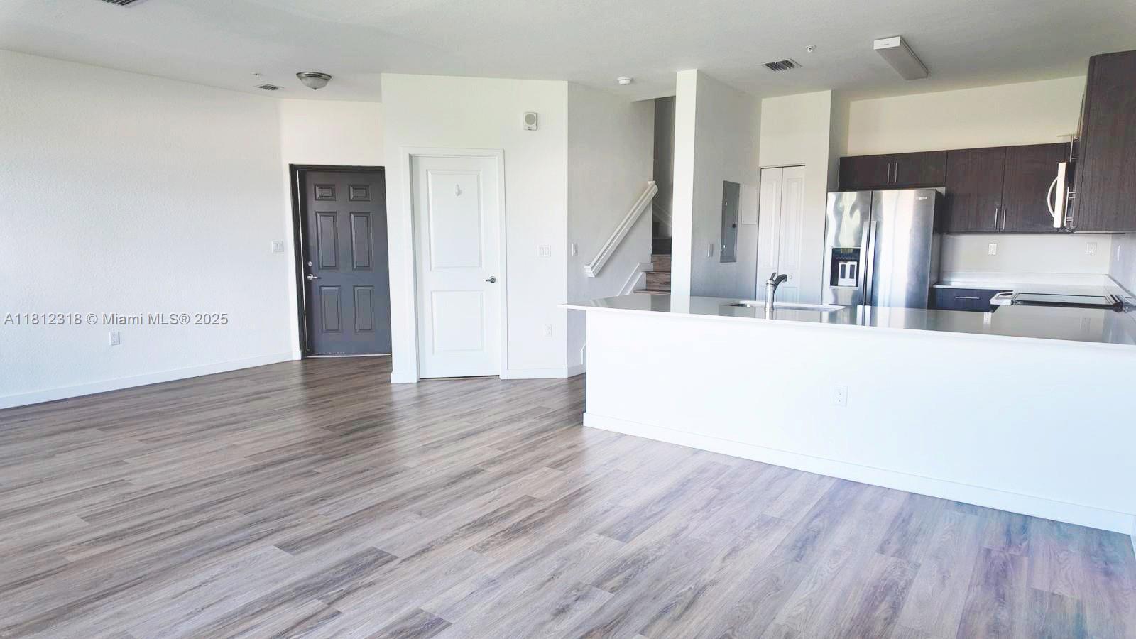 Property Photo: 15560 SW 136 St #3-206 FL 33196