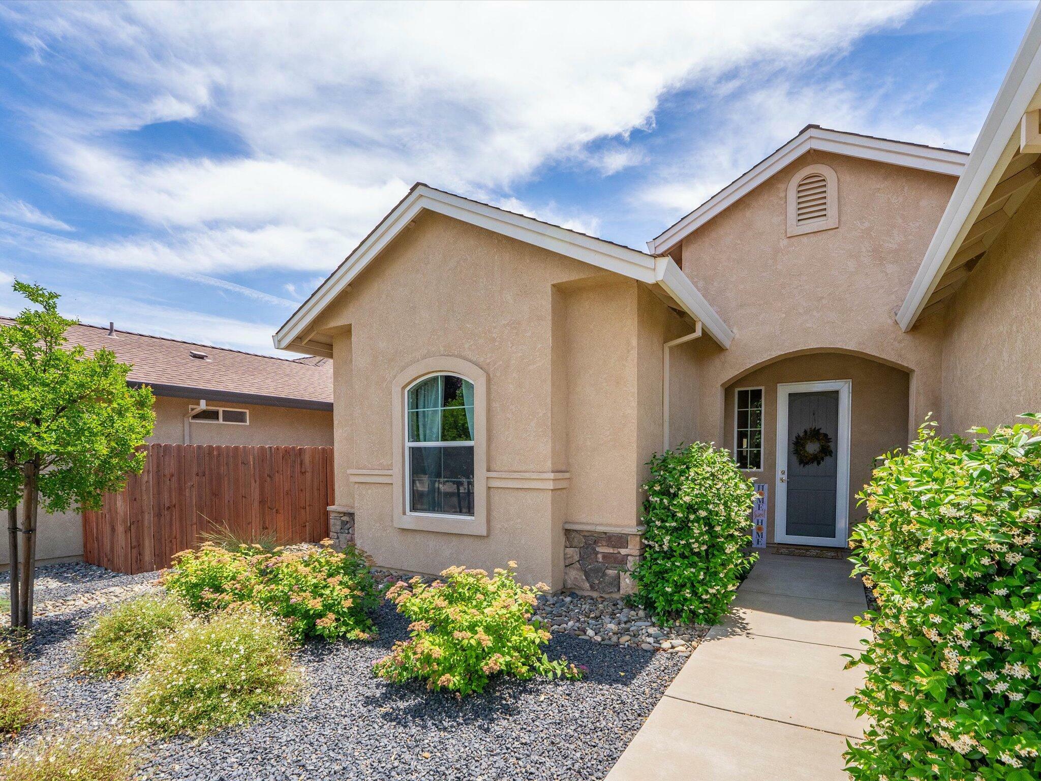 Property Photo: 2830 Calaveras Court CA 96002