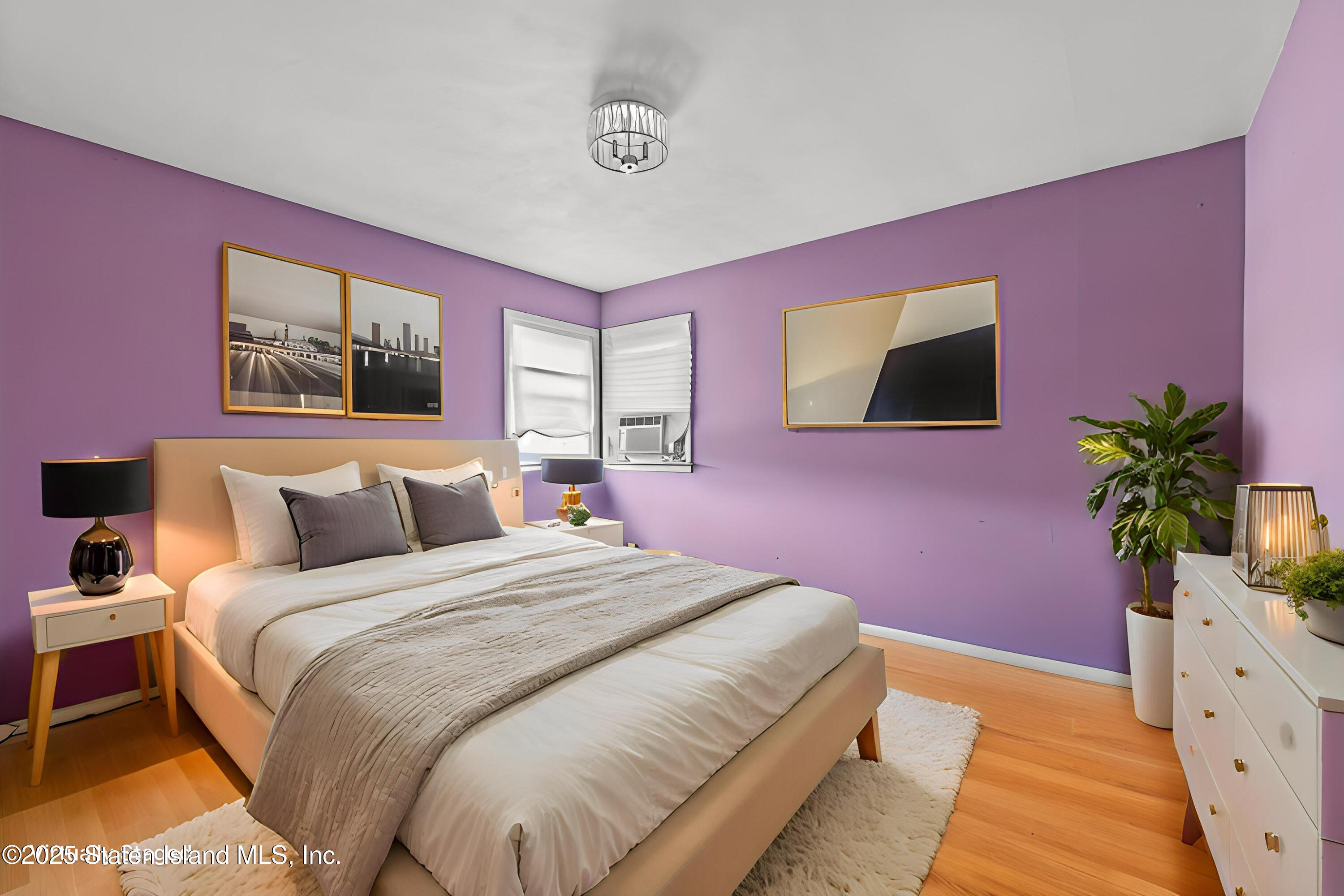 Property Photo: 160 Laconia Avenue NY 10305