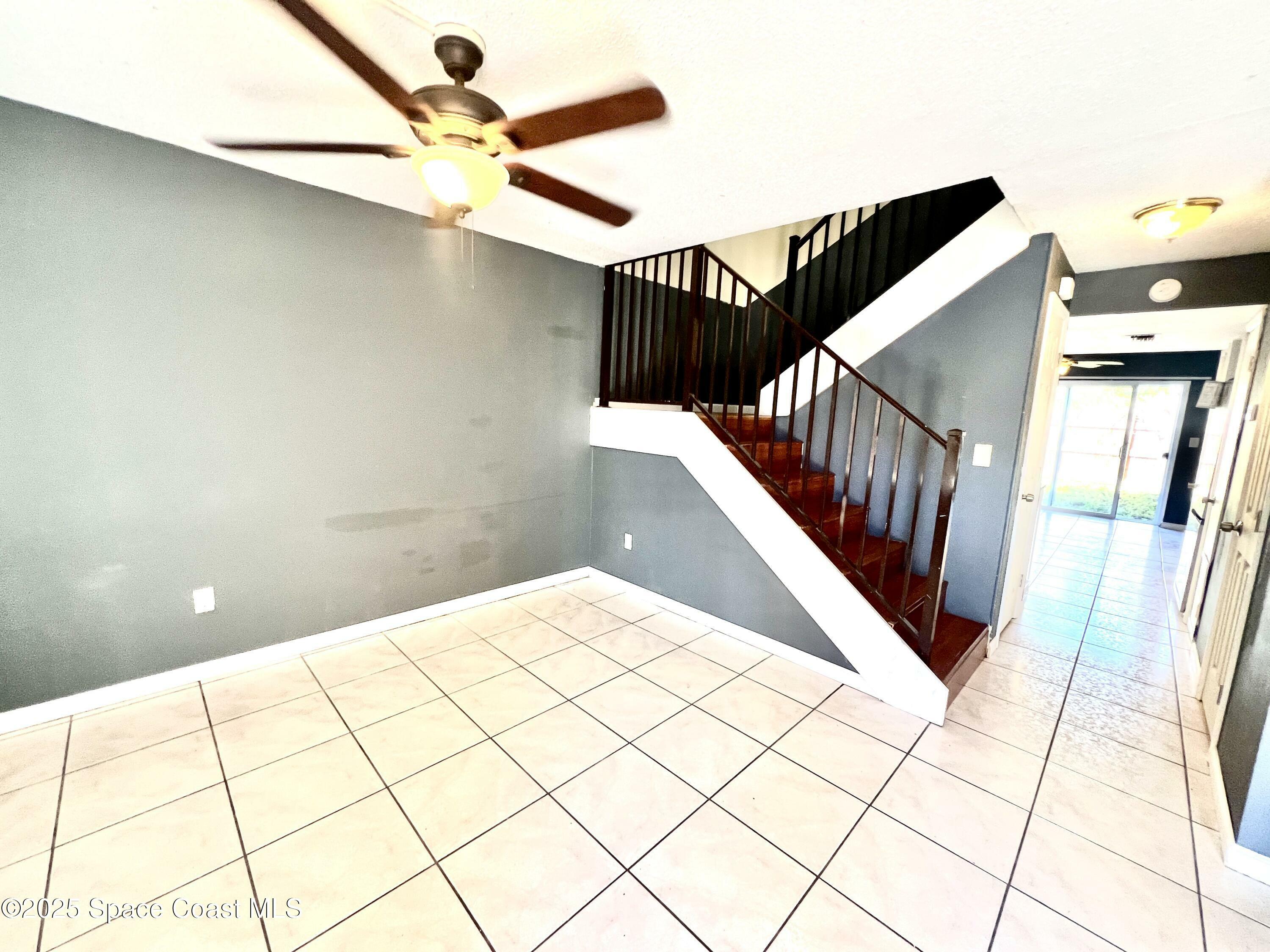 Property Photo: 1912 South Street FL 32780