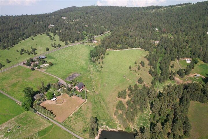 Property Photo:  6500 E Jamieson Rd  WA 99223 