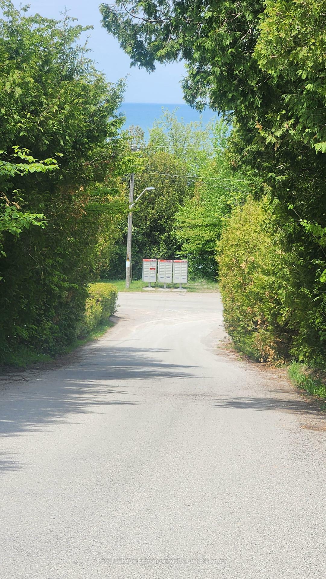 Property Photo:  58 Kennedy Hill W  ON N2Z 0C7 