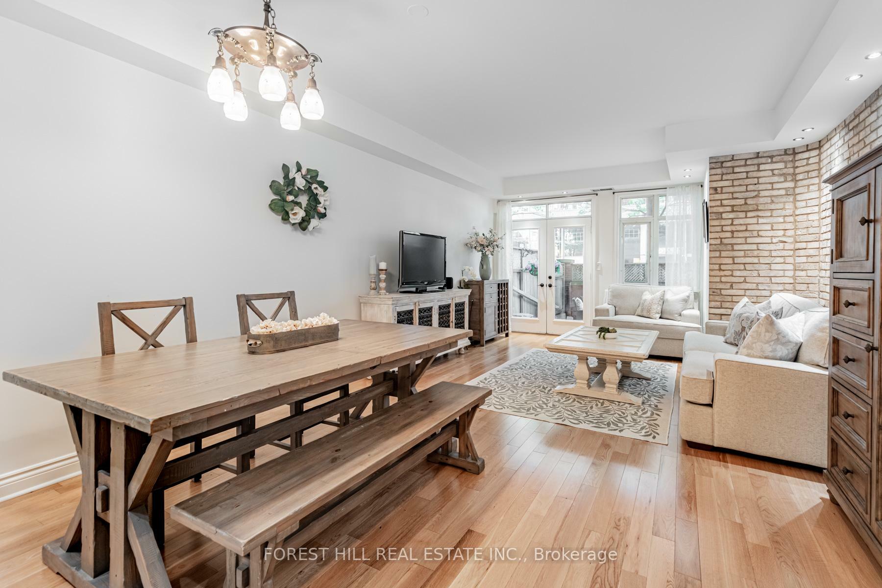 Property Photo: 500 Richmond Street W 116 ON M5V 3N4