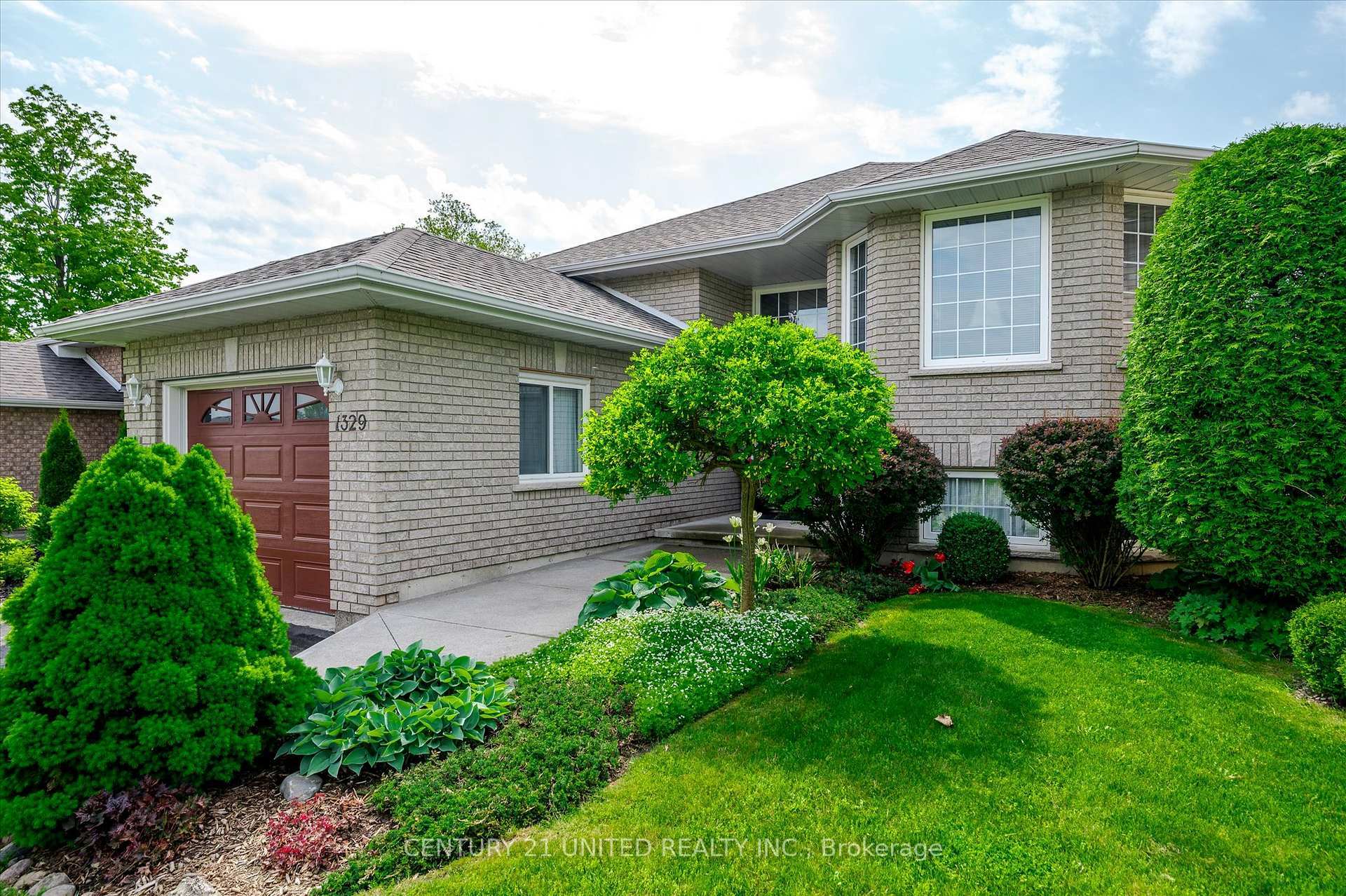 Property Photo: 1329 White Crescent ON K9K 2L6