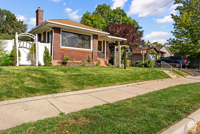 Property Photo:  1979 S 600 E  UT 84105 