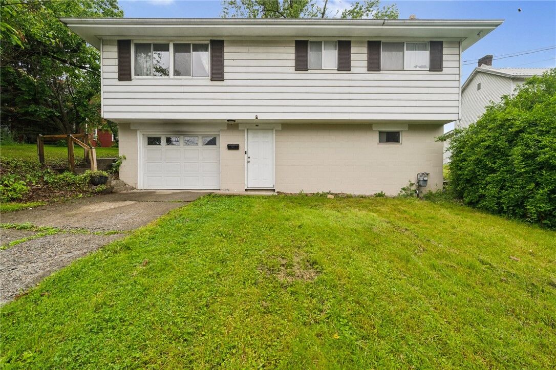 Property Photo:  233 6th St  PA 15419 