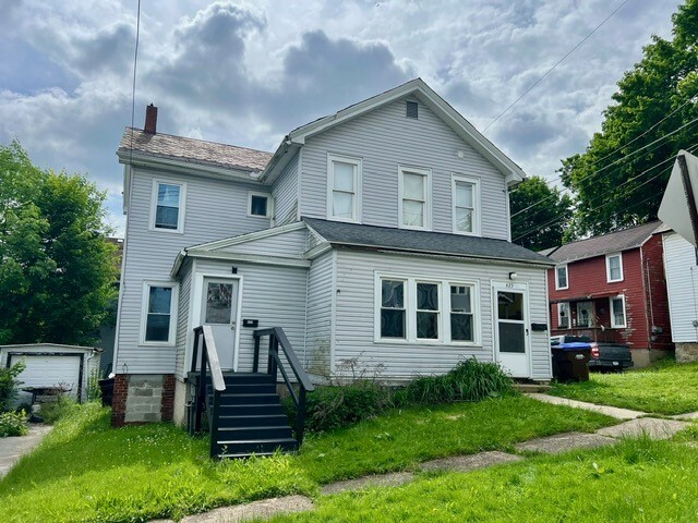 Property Photo: 623 14th Street PA 16323