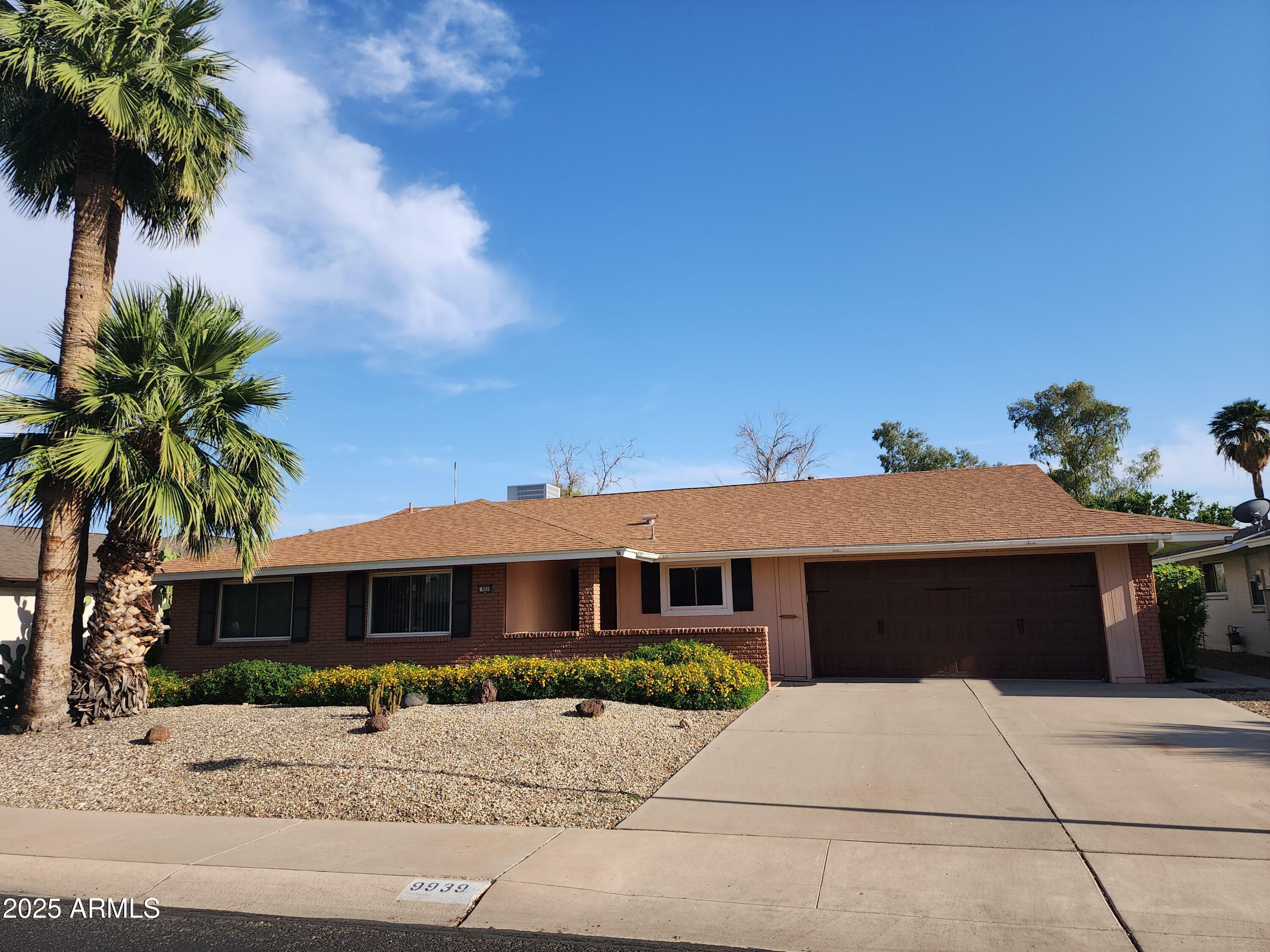 Property Photo: 9939 W Ironwood Drive AZ 85351