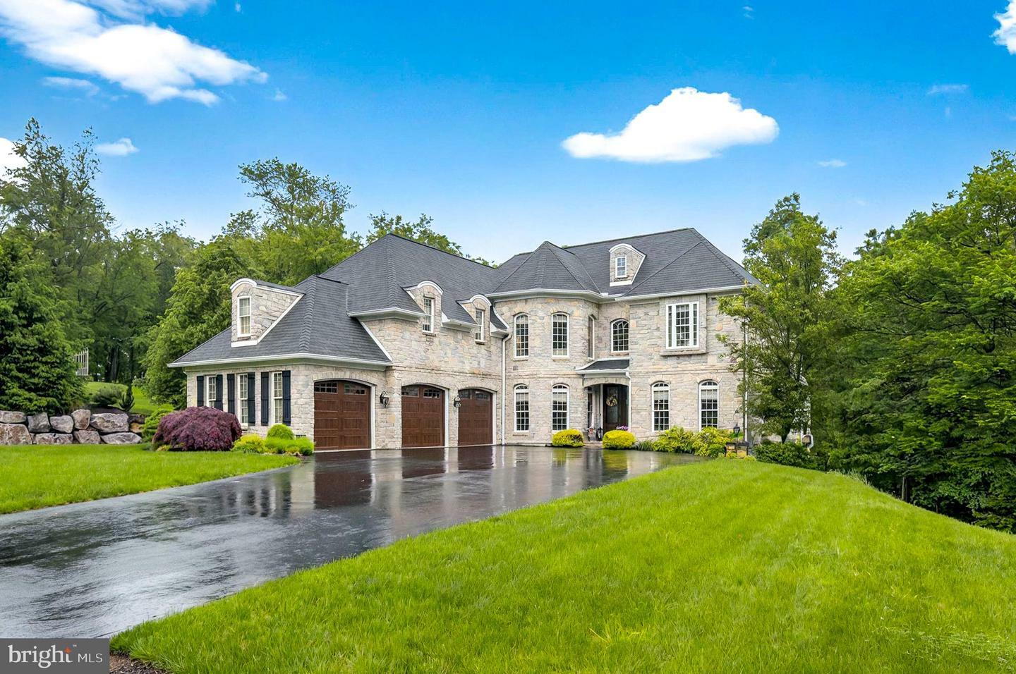Property Photo: 1780 Eliza Way PA 17050