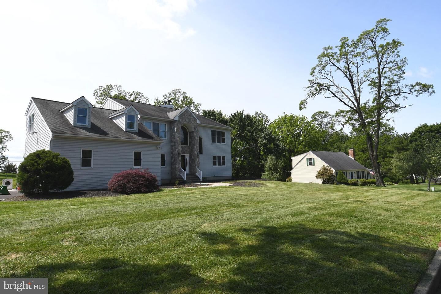 Property Photo: 6 Marc Lane NJ 08562