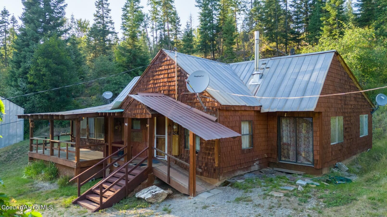 Property Photo: 5987 Prichard Creek St ID 83874