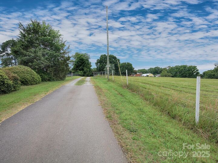 Property Photo: 269 Johnson Dairy Road NC 28115