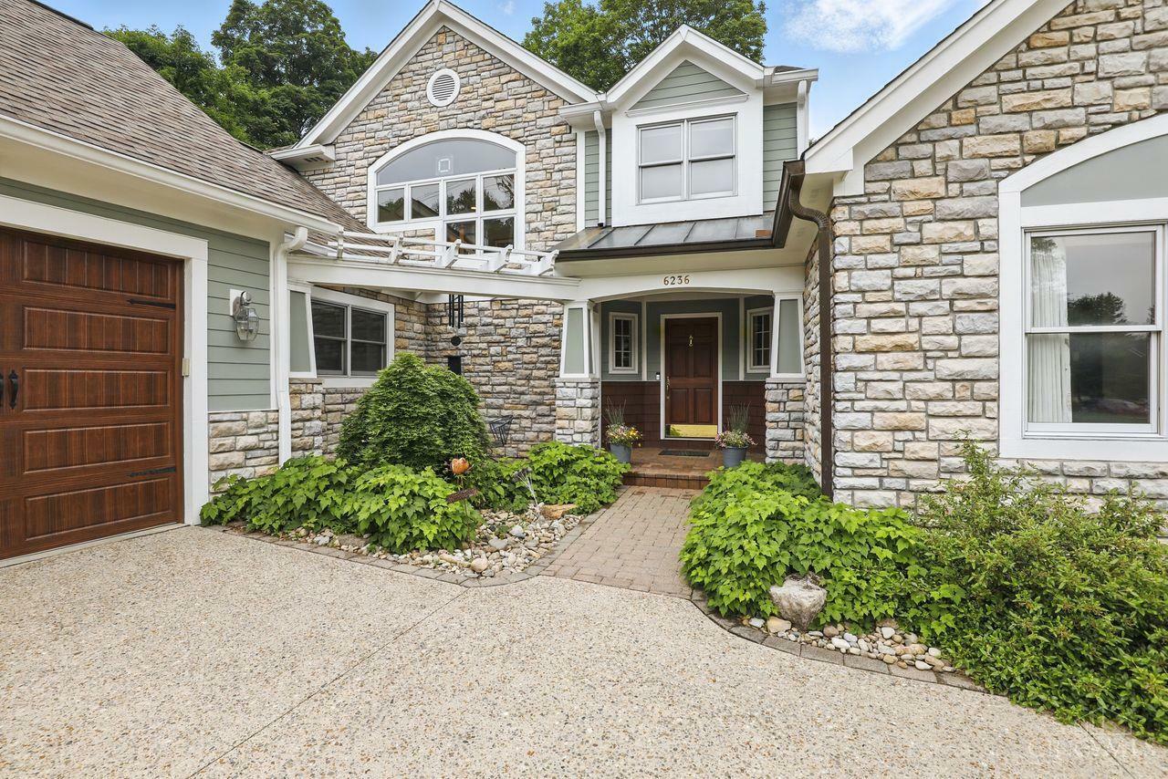 Property Photo: 6236 Turpin Hills Drive OH 45244