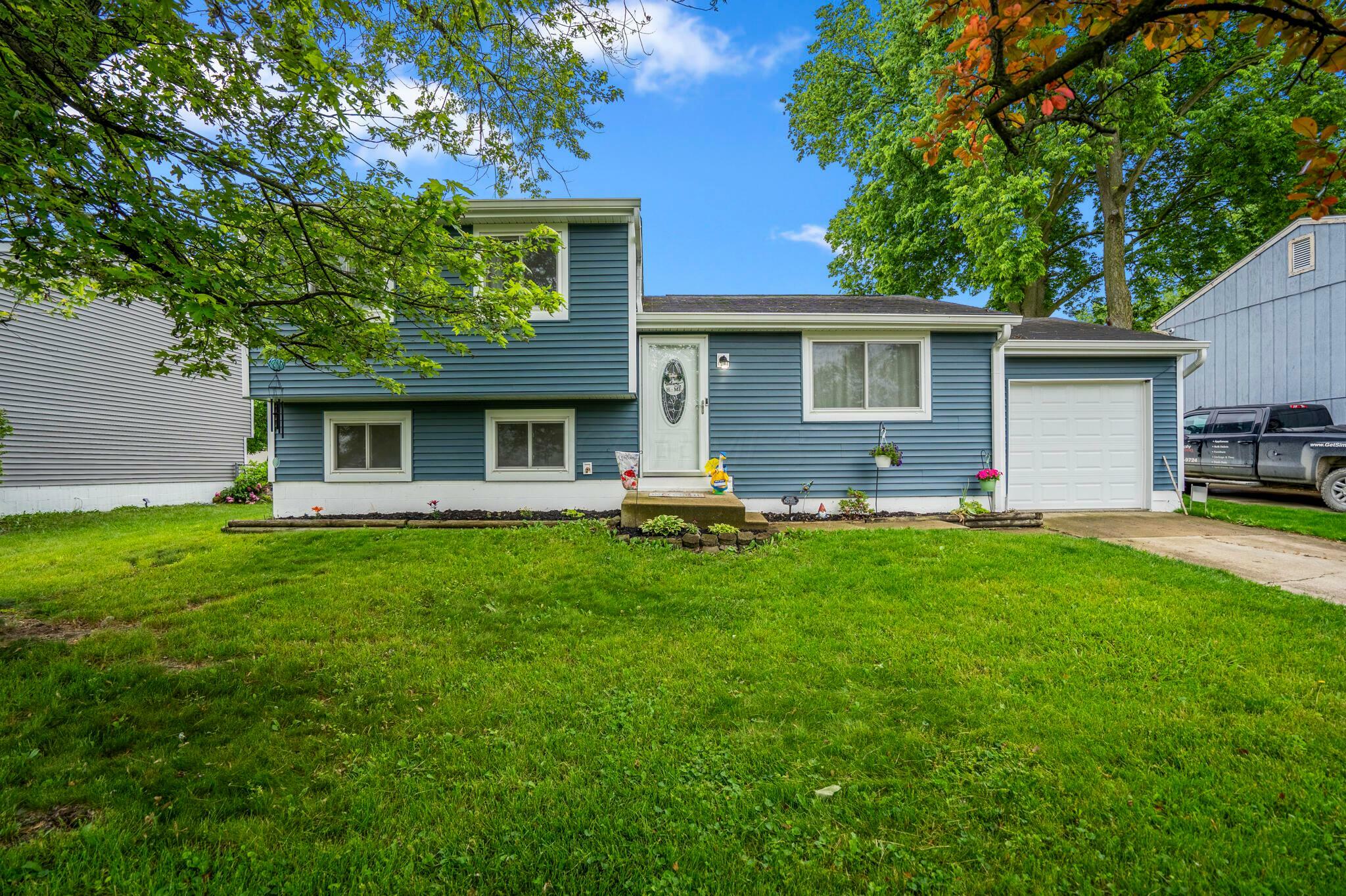 Property Photo: 2421 Nugget Drive OH 43123