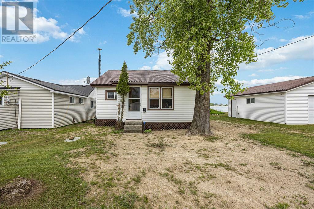 Property Photo: 18W Stag Island ON N0N 1G0