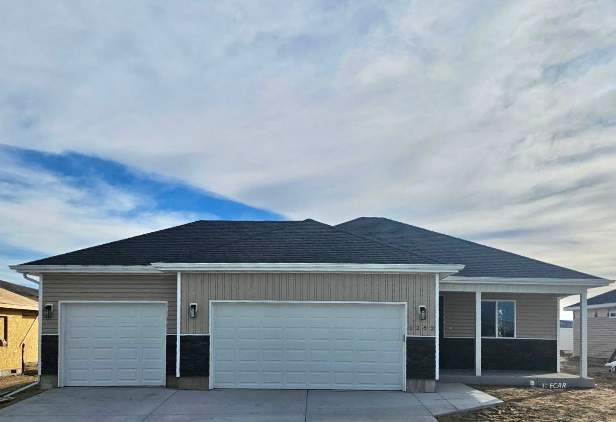 Property Photo:  1271 Primrose Lane  NV 89801 