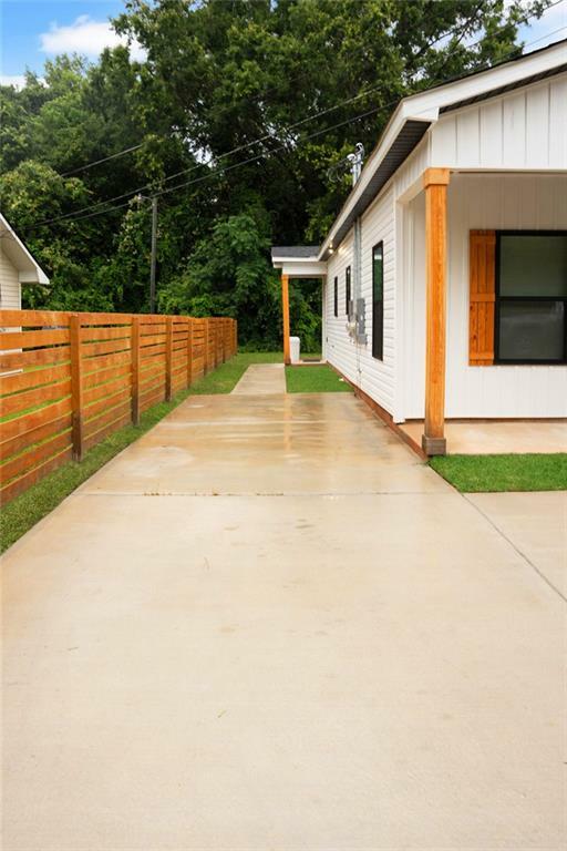 Property Photo: 702 Carmen Avenue GA 31030