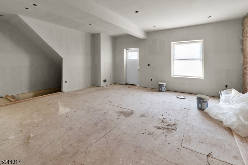 Property Photo: 63 N 7th St 1 NJ 07107