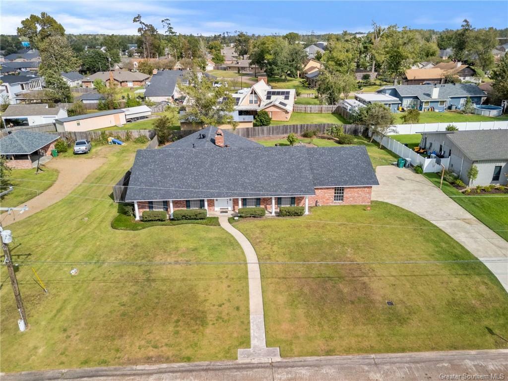 Property Photo: 1708 Diane Drive LA 70663